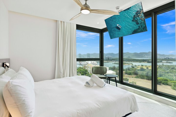 Room 294 of 1000
