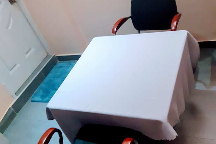 Room 15 of 25