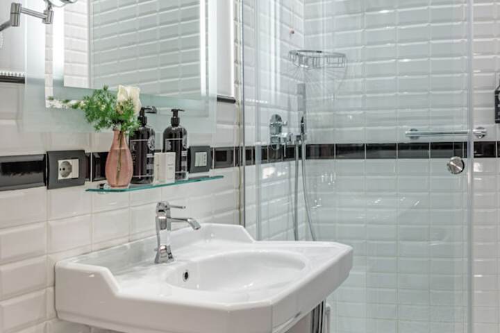 Clean Restrooms