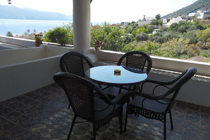 Terrace/Patio 14 of 72