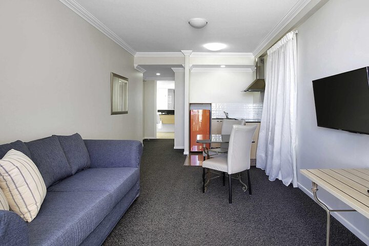 Room 11 of 61