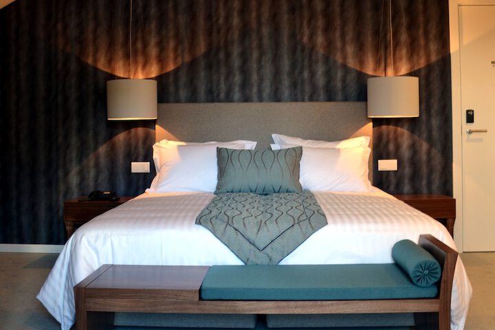 Room 3 of 46
