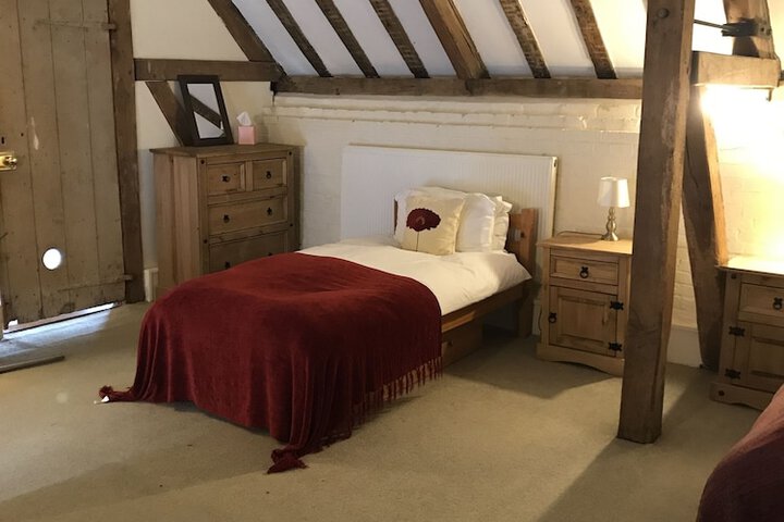 Room 10 of 31