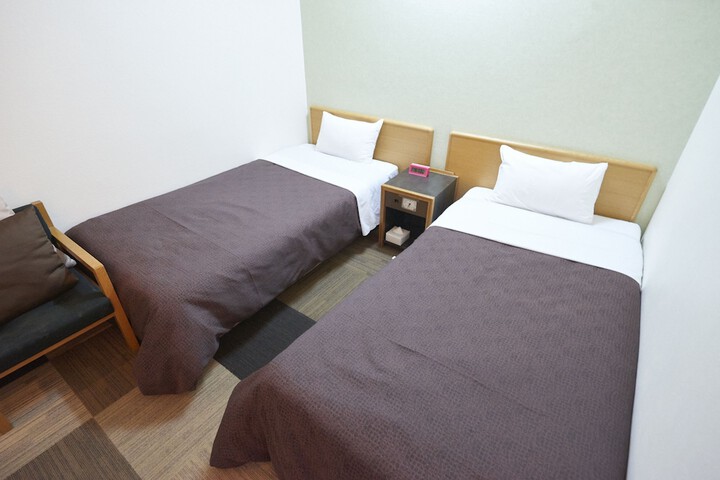 Room 12 of 31