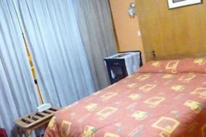 Room 19 of 28