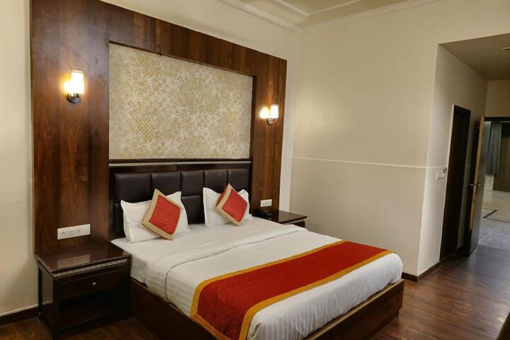 Room 34 of 88