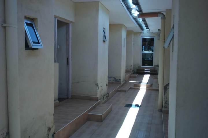 Ballroom/Hall 17 of 20