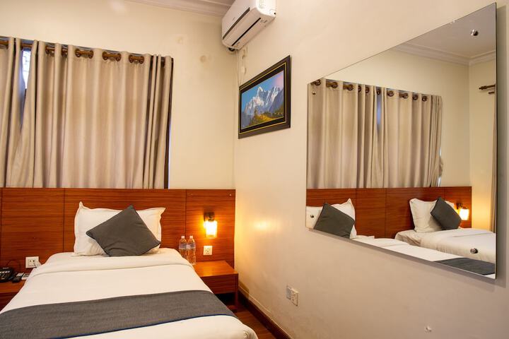 Room 10 of 56