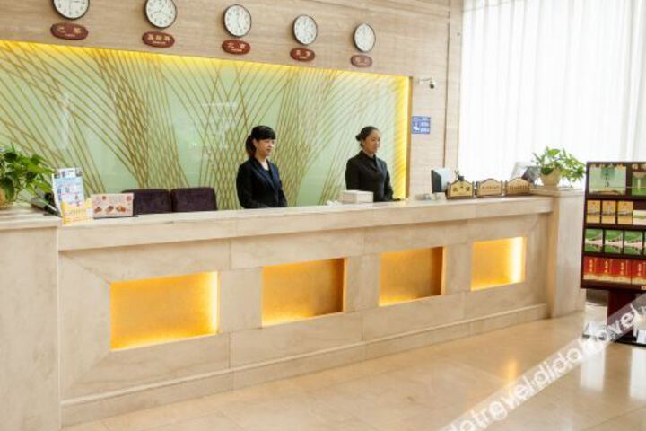 Hotel Interior 7 of 13
