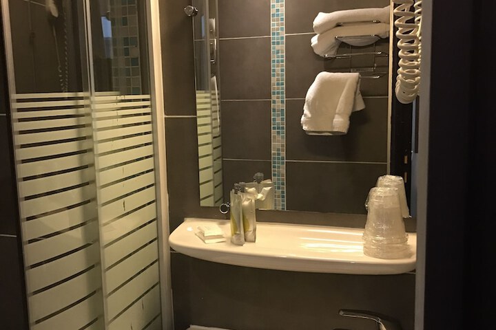 Bath Interior