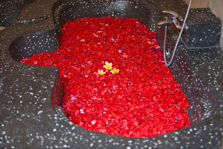 Relaxing Spa
