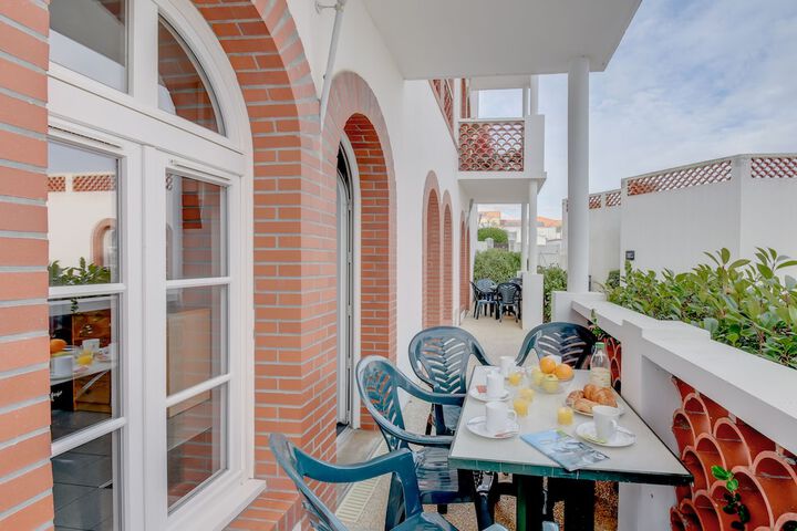 Terrace/Patio 26 of 48
