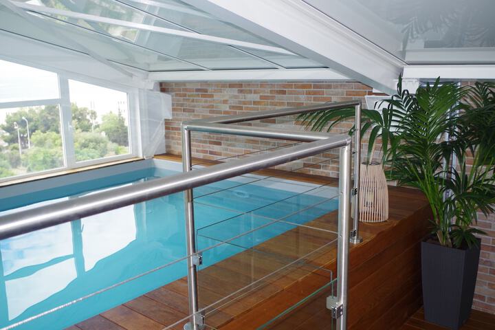 Pool 33 of 48