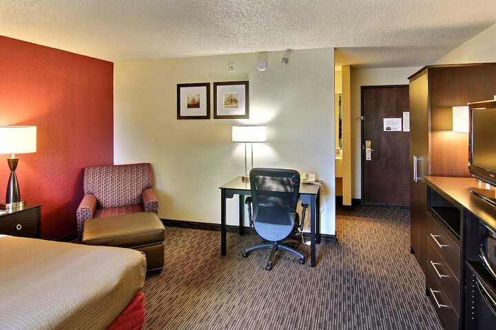 Room 8 of 54