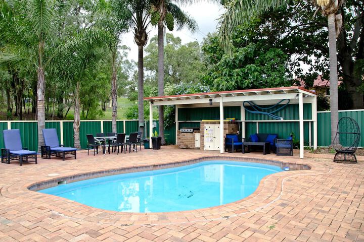Pool 23 of 31