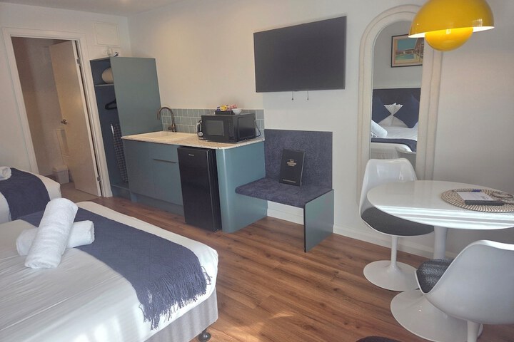 Room 46 of 69