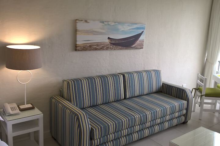 Room 14 of 69