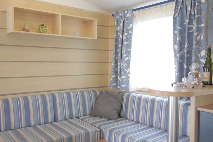 Room 20 of 65