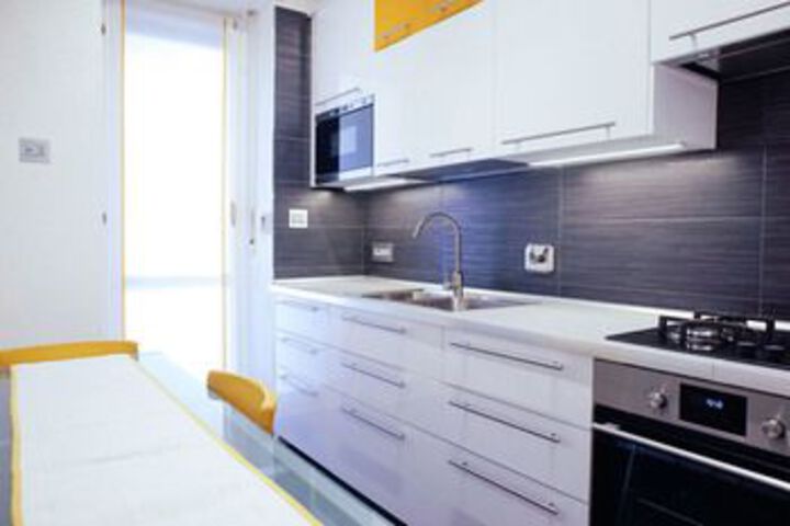 Room 16 of 22