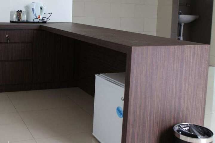 Room 2 of 21