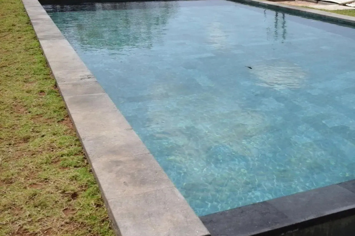 Pool 9 of 14