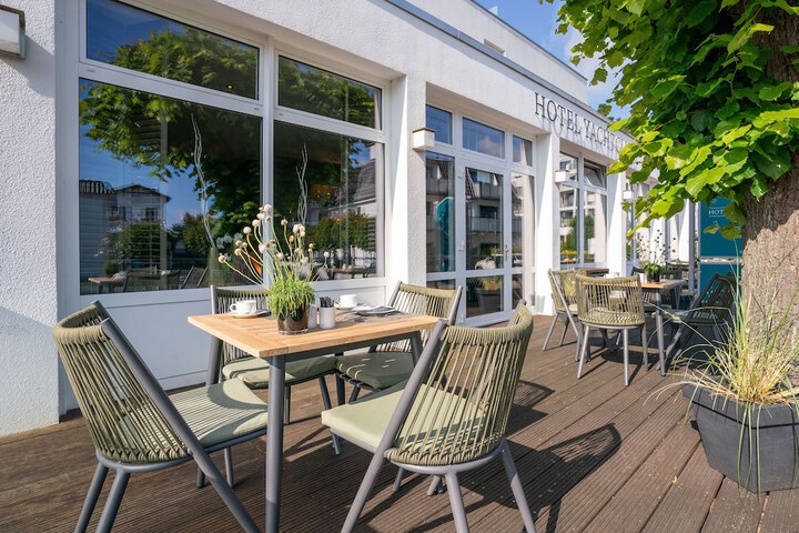 Terrace/Patio 60 of 63