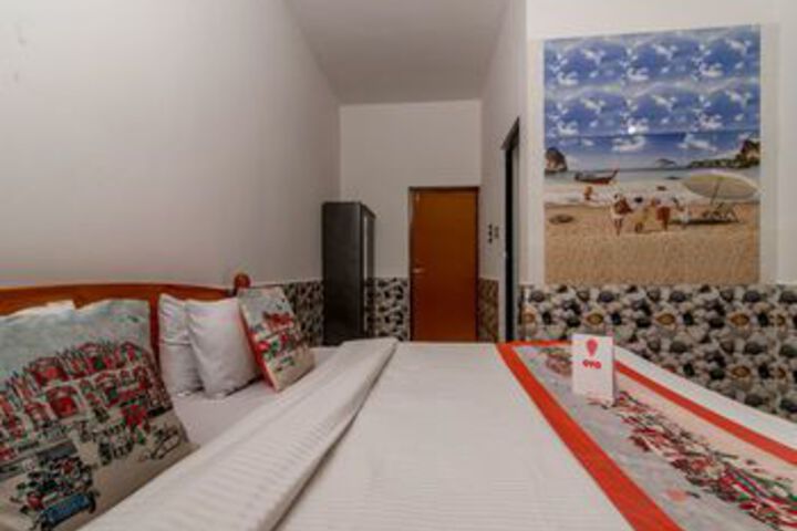 Room 7 of 19