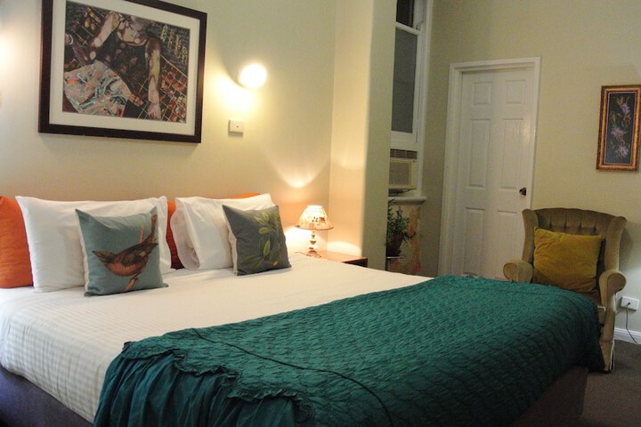 Room 9 of 69