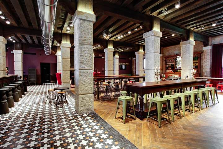 Dining Photos