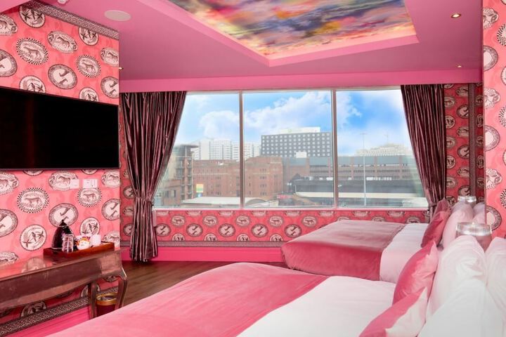 Room 64 of 194