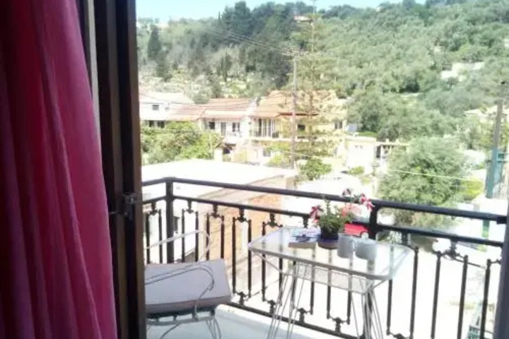 Terrace/Patio 5 of 10