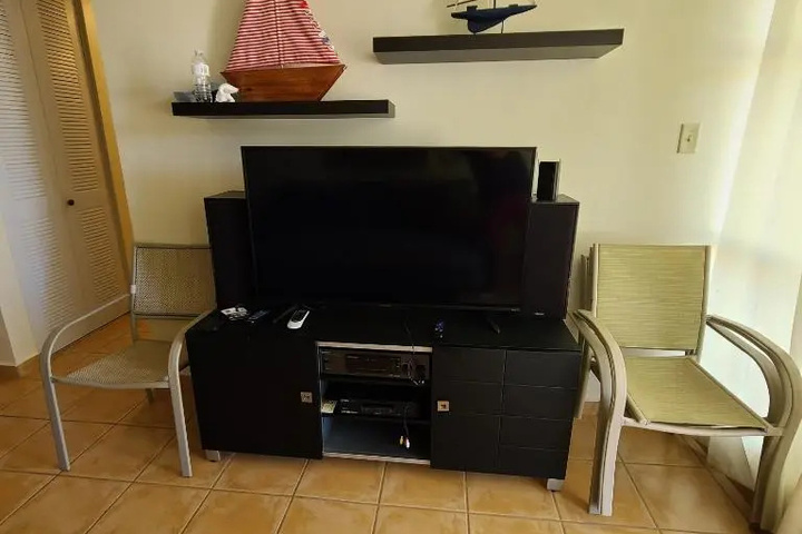 Room 2 of 13