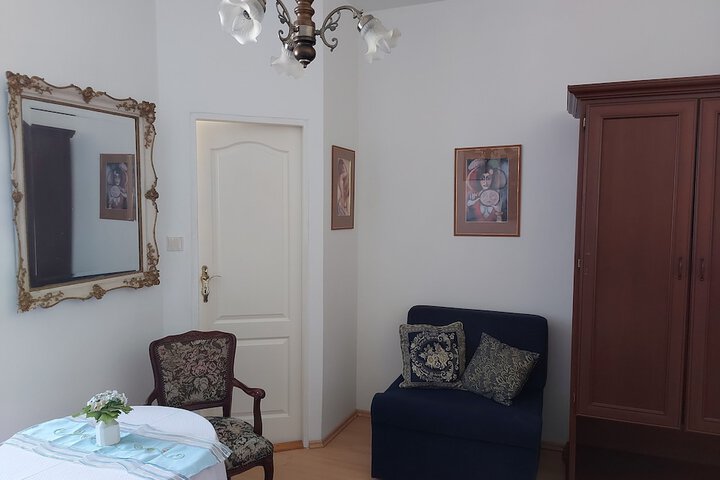 Room 16 of 88