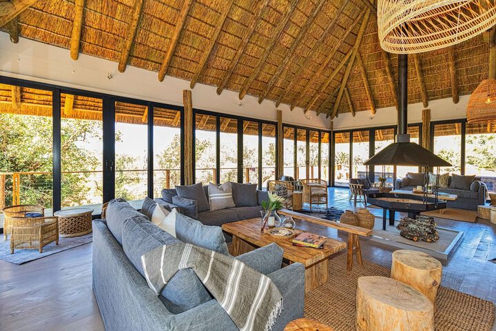 Hotel Interior 12 of 113