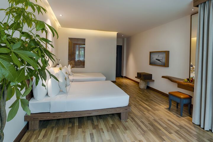 Room 16 of 56