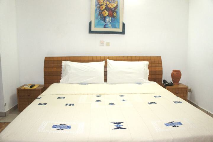 Room 17 of 130