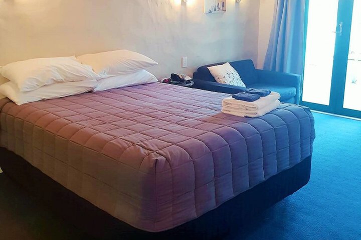Room 13 of 43