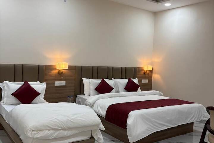 Room 5 of 59