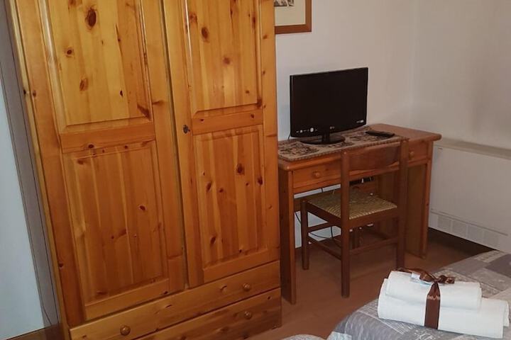 Room amenity