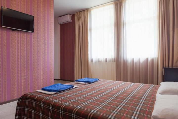 Room 16 of 20