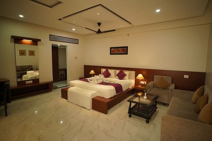Room 11 of 46