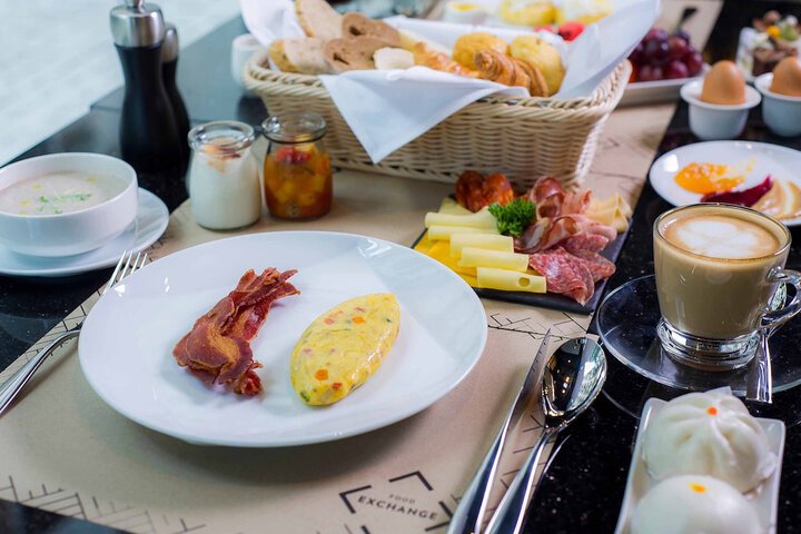 Breakfast meal