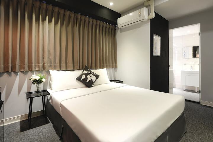 Room 15 of 44