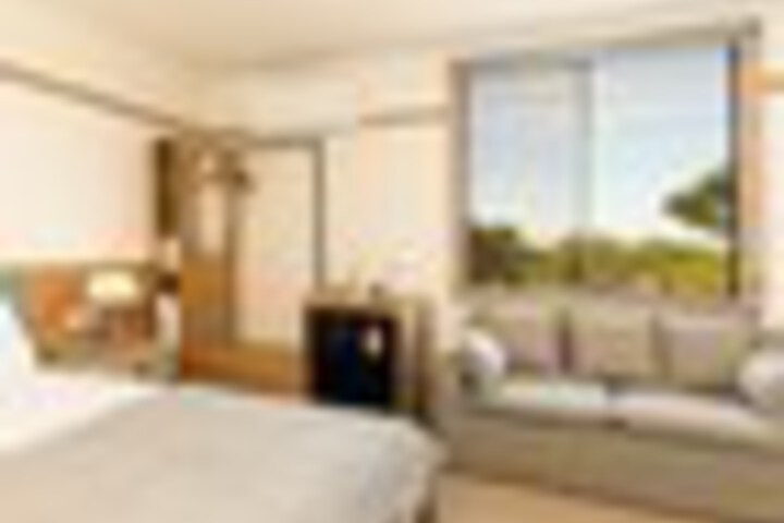 Room 38 of 111