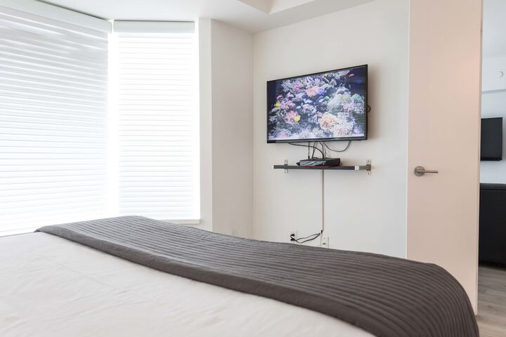 Room 10 of 51