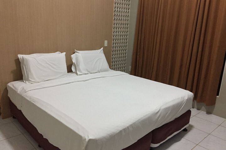 Room 6 of 35