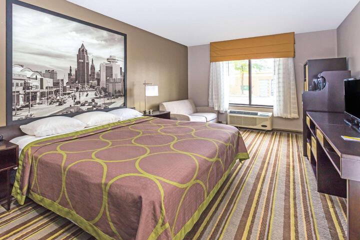 Standard | King Bed (2 of 11)