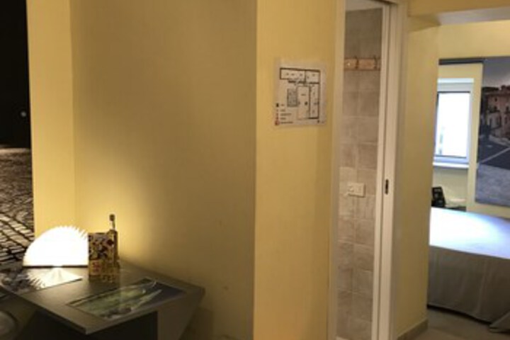 Room 77 of 83