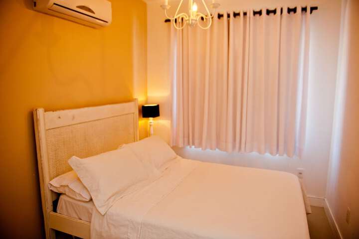 Room 3 of 94