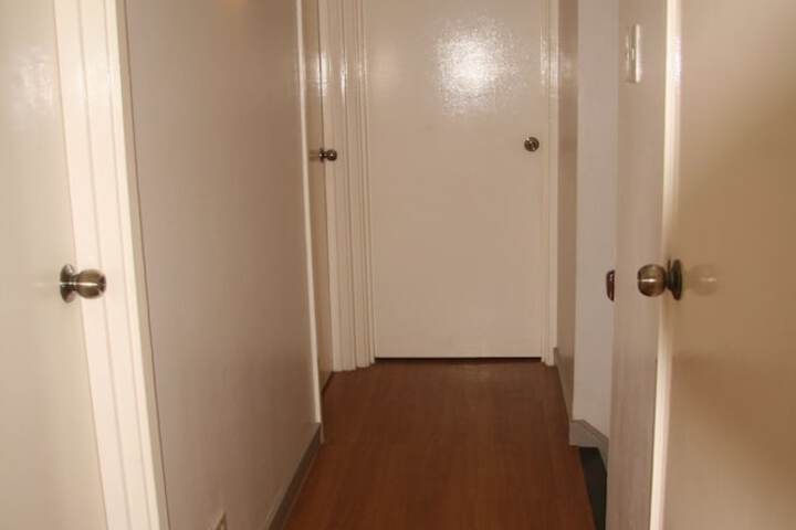 Room 3 of 21
